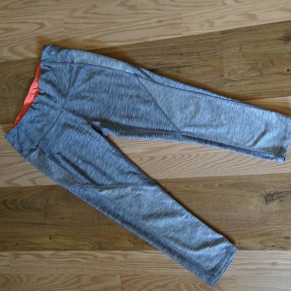 Workout capris